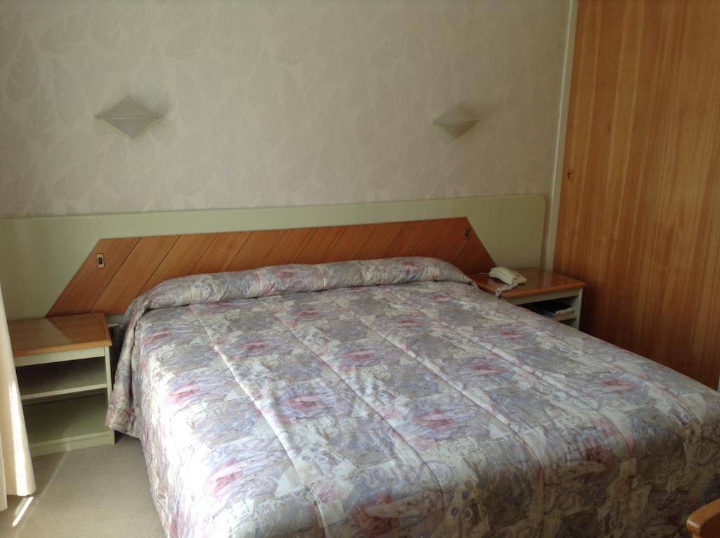 Hotel Terrabella Talca  Habitación foto